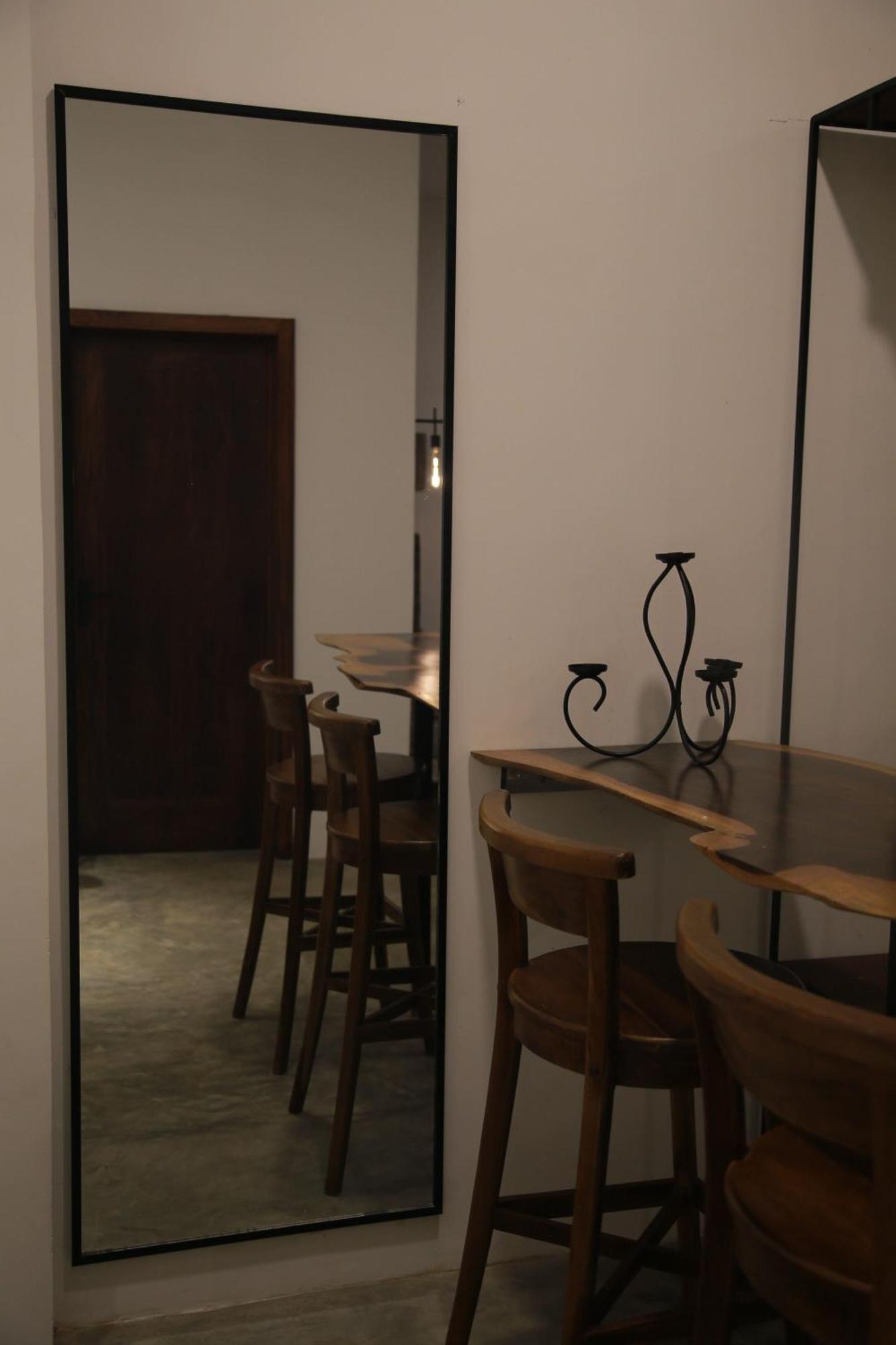 Voda Hotel ウナワトゥナ エクステリア 写真
